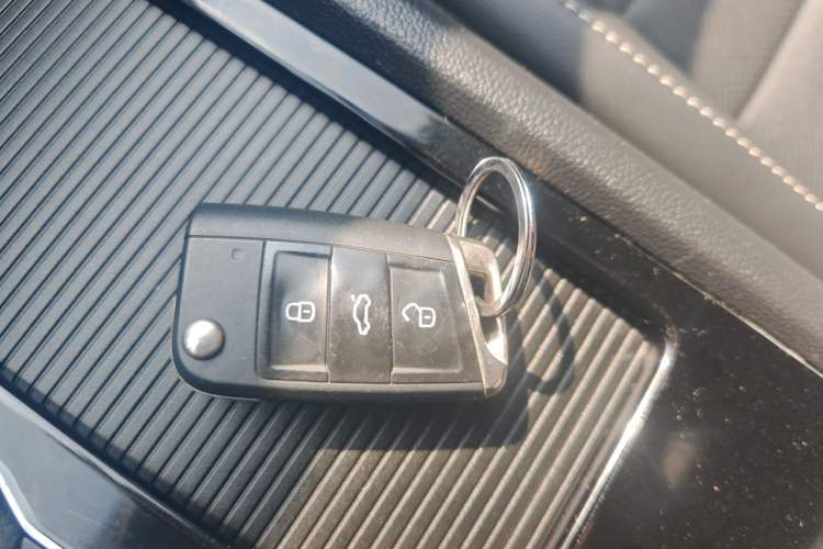 Used Volkswagen Teramont 2020 380TSI Four-Wheel Drive Luxury Version China VI Standard Vehicle Key