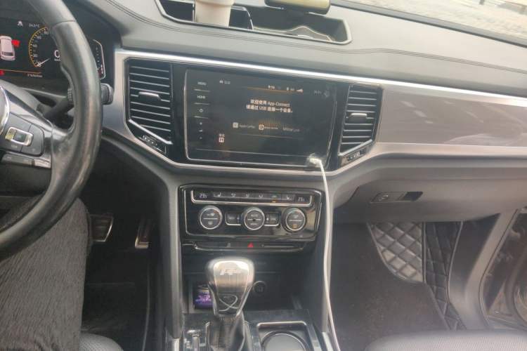 Used Volkswagen Teramont 2020 380TSI Four-Wheel Drive Luxury Version China VI Standard Audio And AC Panel