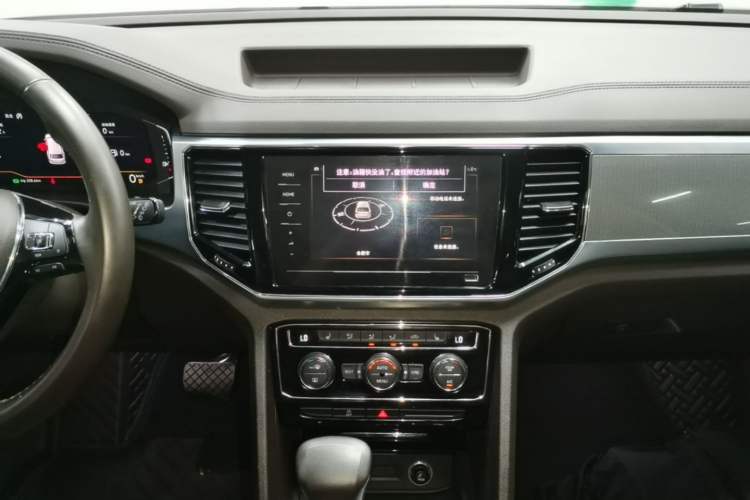 Used Volkswagen Teramont 2020 380TSI Four-Wheel Drive Luxury Version China VI Standard Audio And AC Panel