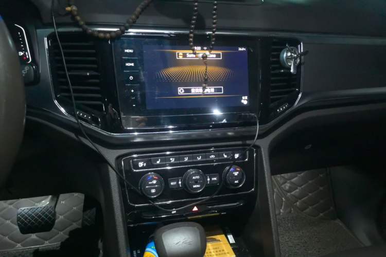 Used Volkswagen Teramont 2020 330TSI Two-Wheel-Drive Luxury Edition China VI Standard Audio And AC Panel
