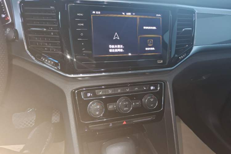 Used Volkswagen Teramont 2020 380TSI Four-Wheel Drive Luxury Version China VI Standard Audio And AC Panel