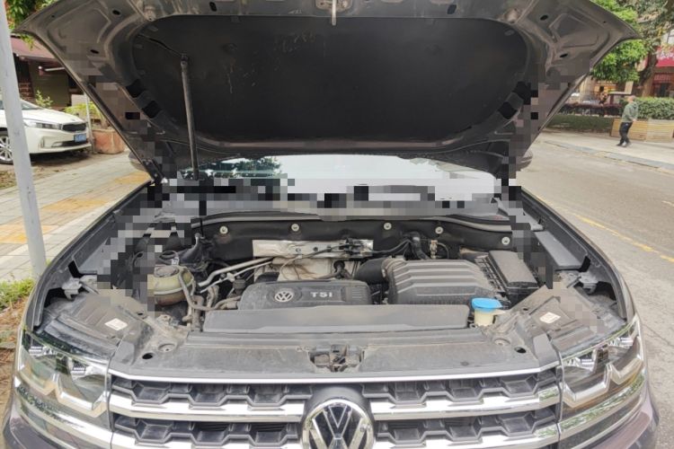 Used Volkswagen Teramont 2020 380TSI Four-Wheel Drive Luxury Version China VI Standard Engine Bay