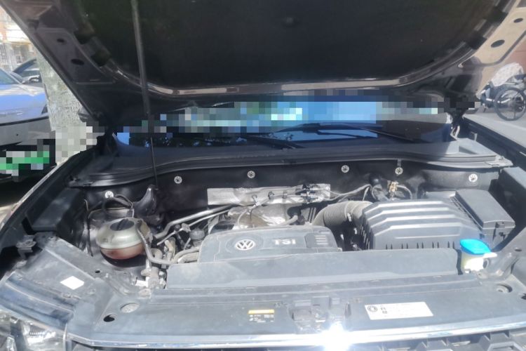 Used Volkswagen Teramont 2020 380TSI Four-Wheel Drive Luxury Version China VI Standard Engine Bay