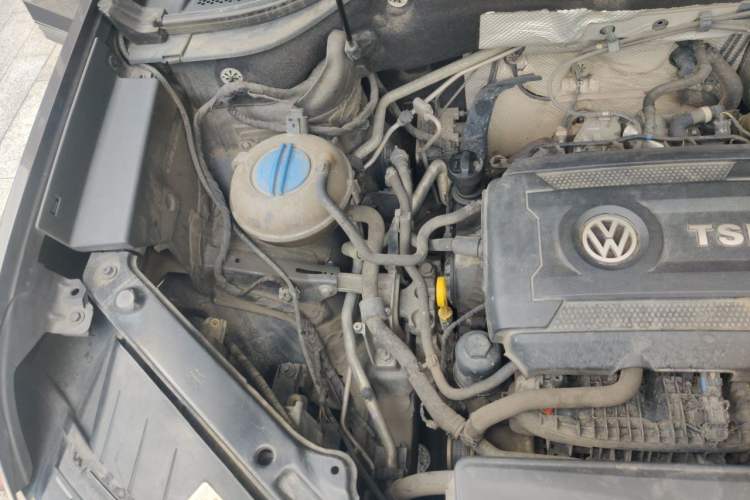 Used Volkswagen Teramont 2020 380TSI Four-Wheel Drive Luxury Version China VI Standard Engine Bay Right