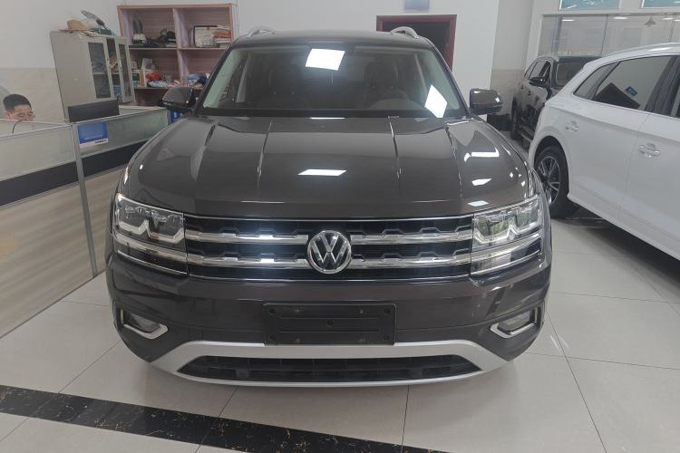 Used Volkswagen Teramont 2020 Revised Version 330TSI Two-Wheel Drive Luxury Edition Exterior 2