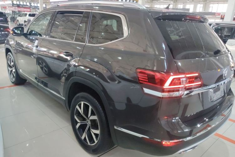 Used Volkswagen Teramont 2020 330TSI Two-Wheel-Drive Luxury Edition China V Standard Exterior 2