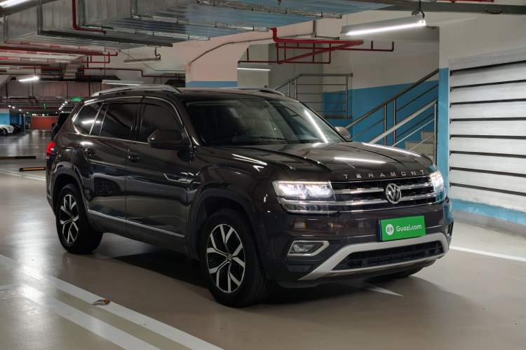 Used Volkswagen Teramont 2020 330TSI Two-Wheel-Drive Luxury Edition China VI Standard Exterior 2