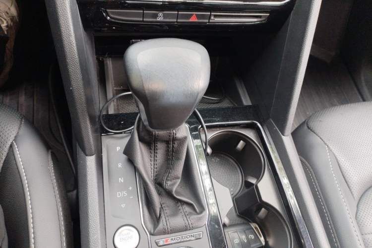 Used Volkswagen Teramont 2020 380TSI Four-Wheel Drive Luxury Version China VI Standard Gear Lever
