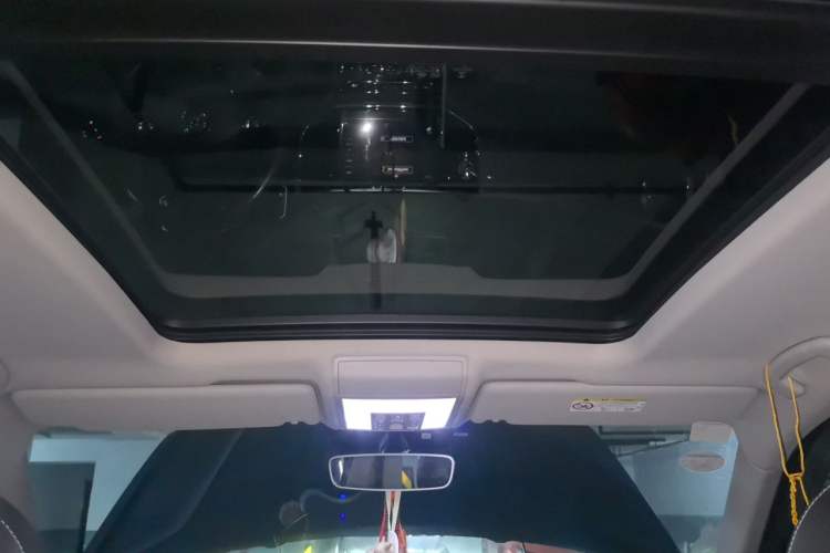 Used Volkswagen Teramont 2020 330TSI Two-Wheel-Drive Luxury Edition China VI Standard Headliner