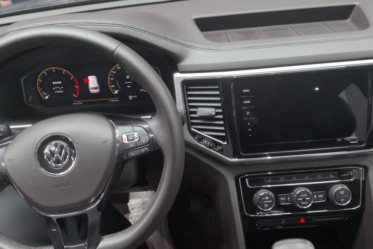 Used Volkswagen Teramont 2020 380TSI Four-Wheel Drive Luxury Version China VI Standard Interior 3