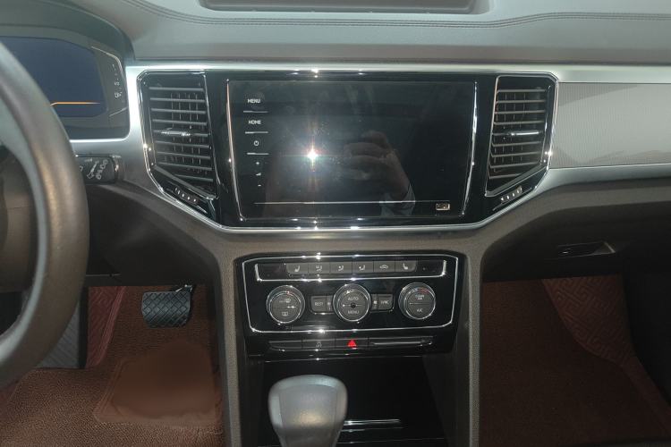 Used Volkswagen Teramont 2020 Revised Version 330TSI Two-Wheel Drive Luxury Edition Interior 5