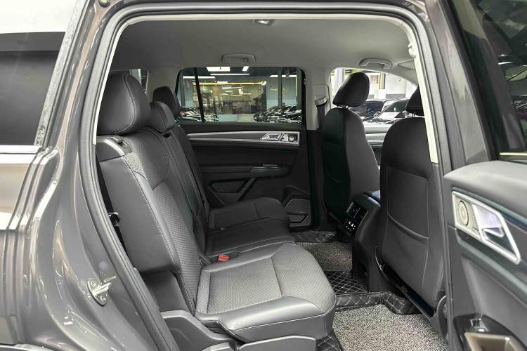 Used Volkswagen Teramont 2020 330TSI Two-Wheel Drive Comfort Edition China VI Standard Interior 5