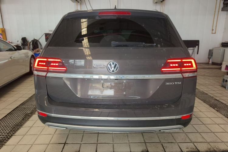 Used Volkswagen Teramont 2020 Revised Version 380TSI Four-Wheel Drive Luxury Edition Rear