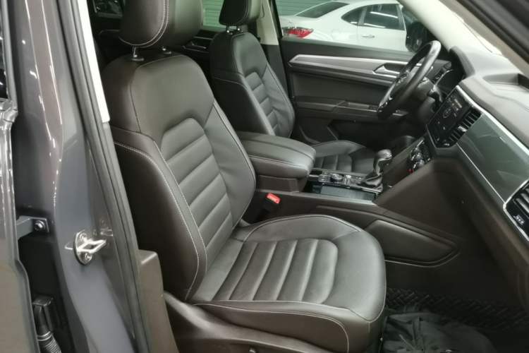 Used Volkswagen Teramont 2020 380TSI Four-Wheel Drive Luxury Version China VI Standard Right Front Seat