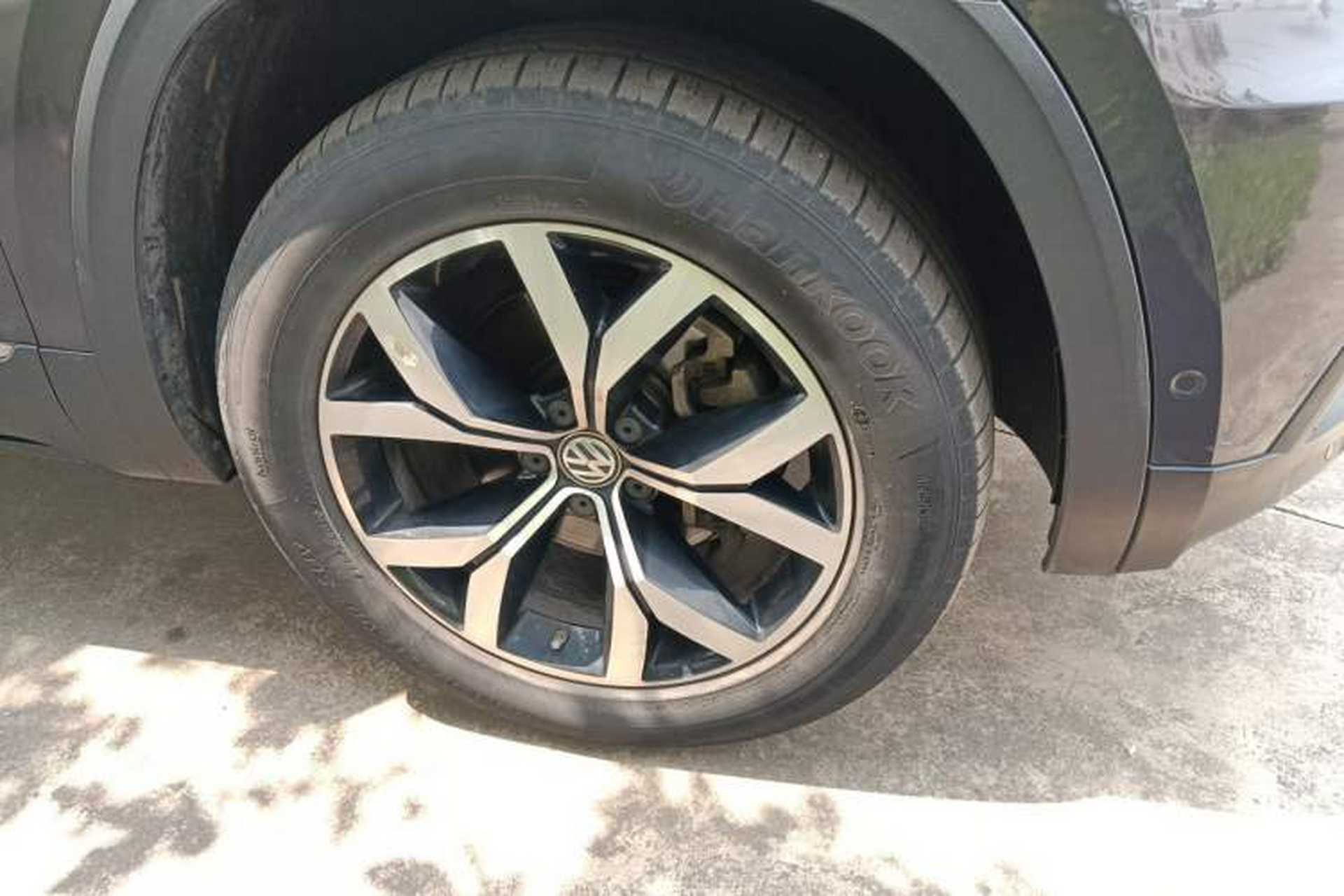 Used Volkswagen Teramont 2020 380TSI Four-Wheel Drive Luxury Version China VI Standard Right Front Wheel Hub