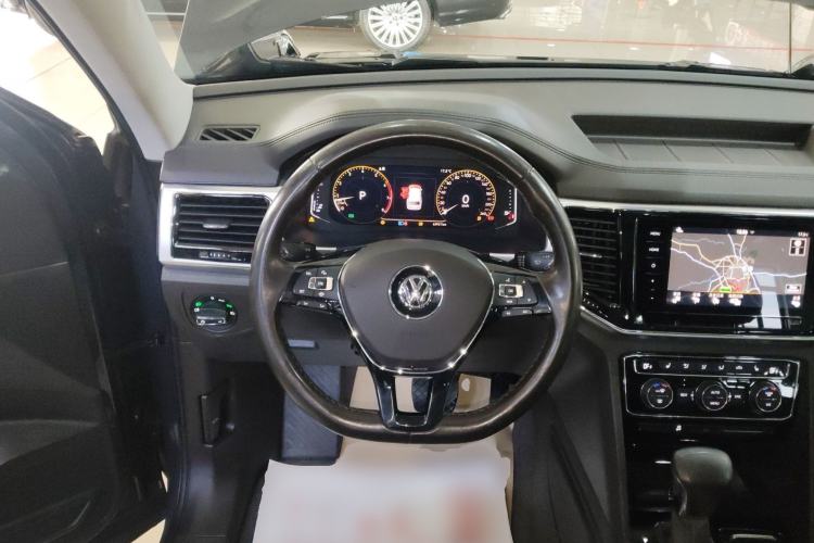 Used Volkswagen Teramont 2020 330TSI Two-Wheel-Drive Luxury Edition China V Standard Steering Wheel