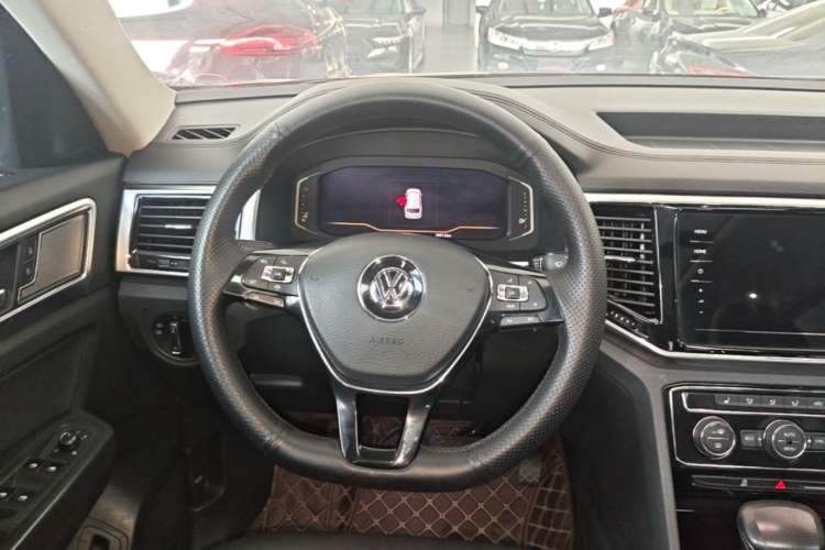 Used Volkswagen Teramont 2020 380TSI Four-Wheel Drive Luxury Version China VI Standard Steering Wheel