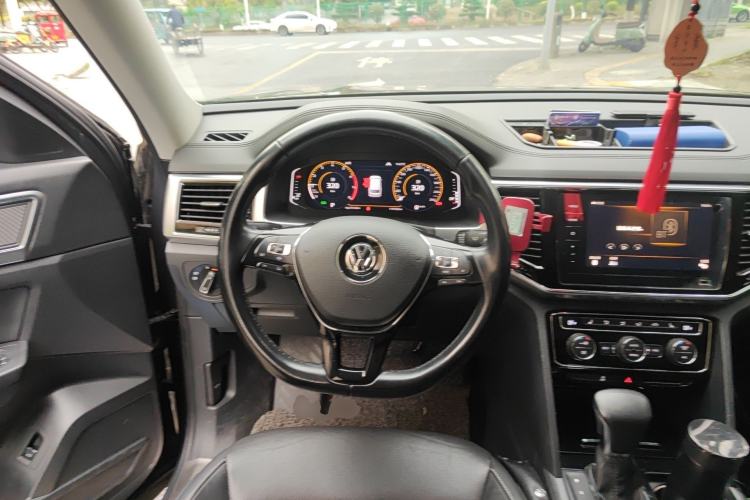 Used Volkswagen Teramont 2020 380TSI Four-Wheel Drive Luxury Version China VI Standard Steering Wheel