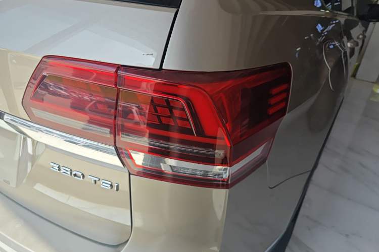 Used Volkswagen Teramont 2020 380TSI Four-Wheel Drive Luxury Version China VI Standard Exterior 8