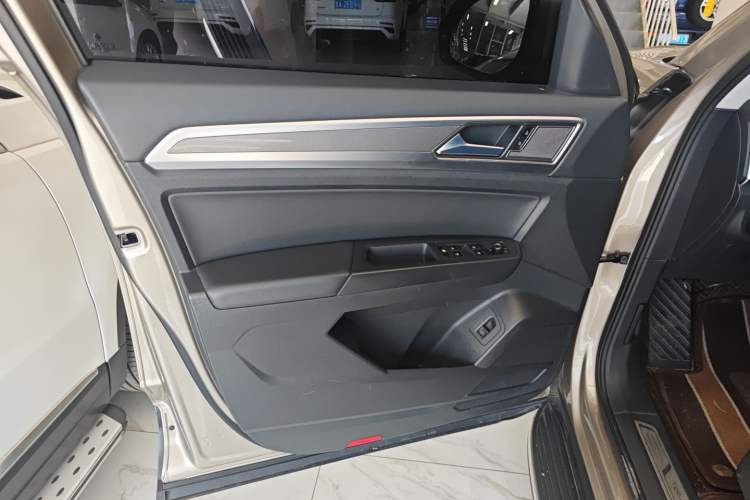 Used Volkswagen Teramont 2020 380TSI Four-Wheel Drive Luxury Version China VI Standard Interior 4