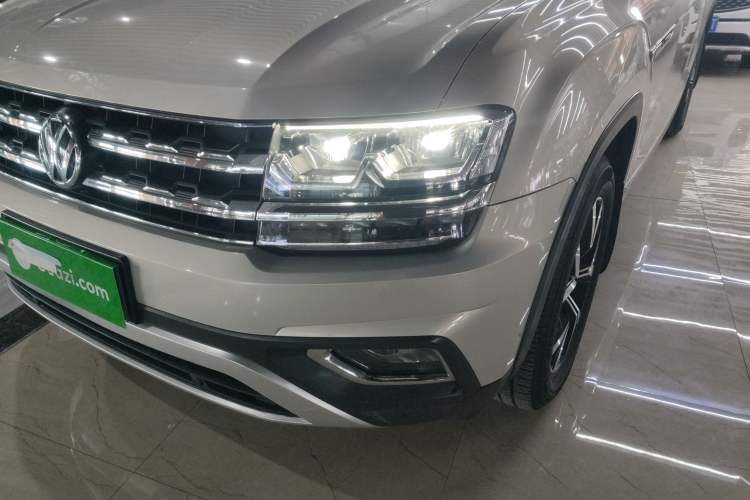 Used Volkswagen Teramont 2020 380TSI Four-Wheel Drive Luxury Version China VI Standard Left Front Headlight
