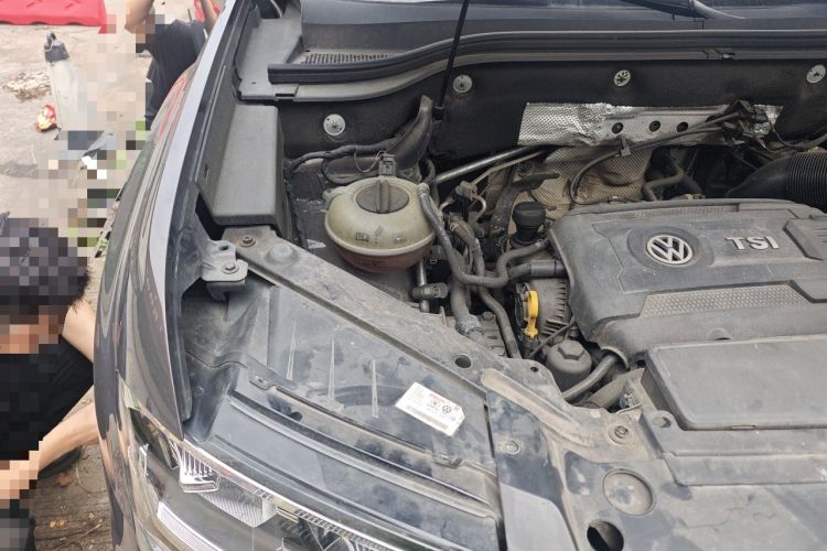 Used Volkswagen Teramont 2020 380TSI Four-Wheel Drive Luxury Version China VI Standard Engine Bay Right