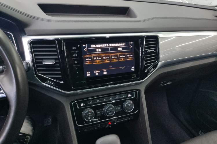 Used Volkswagen Teramont 2020 380TSI Four-Wheel Drive Luxury Version China VI Standard Audio And AC Panel
