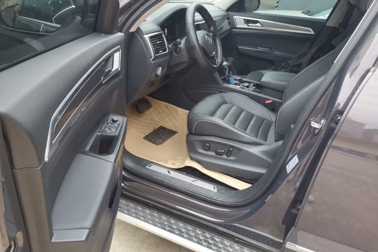 Used Volkswagen Teramont 2020 Revised Version 380TSI Four-Wheel Drive Luxury Edition Driver Seat