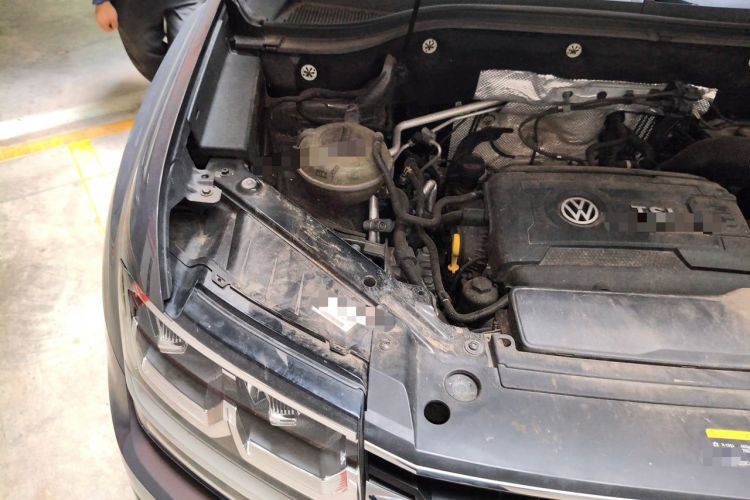 Used Volkswagen Teramont 2020 380TSI Four-Wheel Drive Luxury Version China VI Standard Engine Bay Right