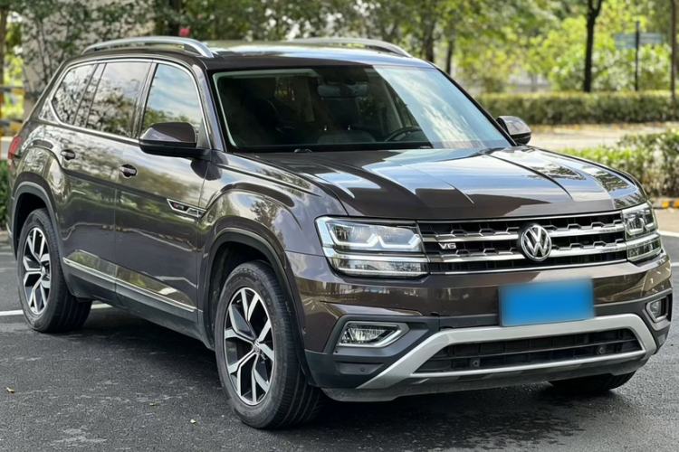 Used Volkswagen Teramont 2020 530 V6 Four-Wheel Drive Luxury Version China VI Standard Exterior 3