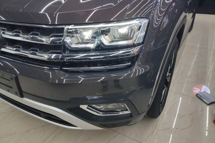Used Volkswagen Teramont 2020 380TSI Four-Wheel Drive Luxury Version China VI Standard Left Front Headlight