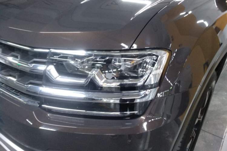 Used Volkswagen Teramont 2020 Revised Version 380TSI Four-Wheel Drive Luxury Edition Left Front Headlight