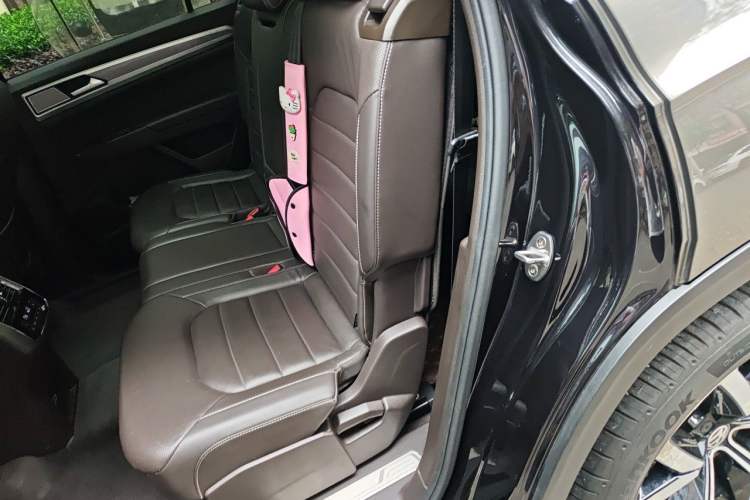 Used Volkswagen Teramont 2020 330TSI Two-Wheel-Drive Luxury Edition China VI Standard Left Rear Seat