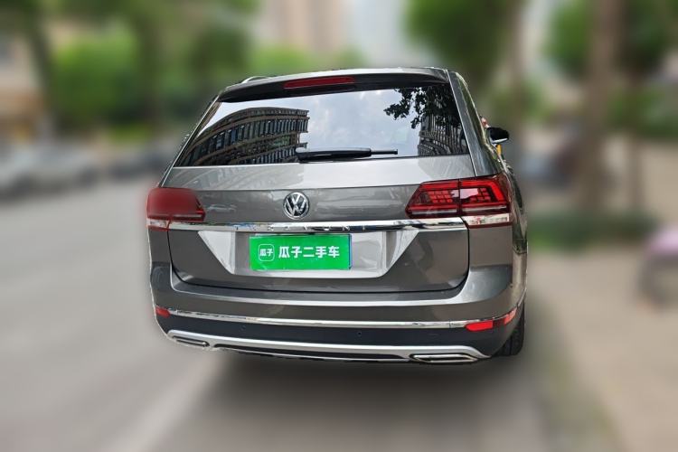 Used Volkswagen Teramont 2020 330TSI Two-Wheel-Drive Luxury Edition China VI Standard Rear