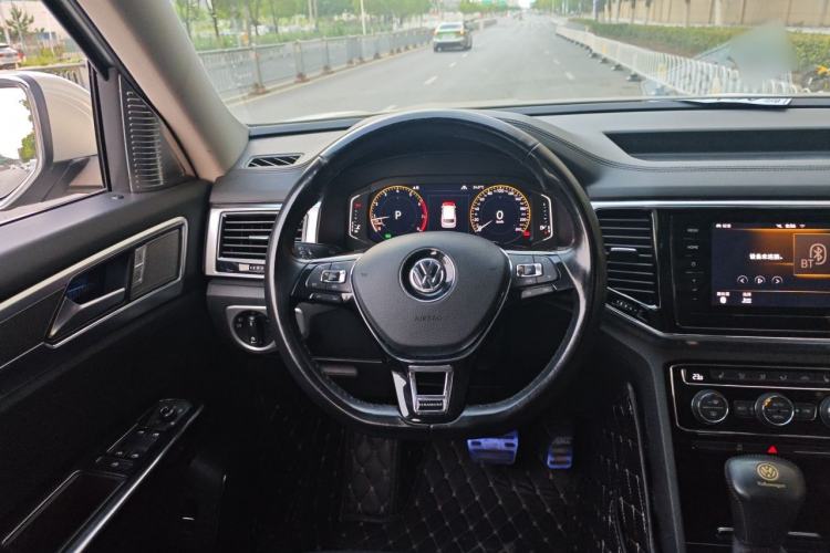 Used Volkswagen Teramont 2020 380TSI Four-Wheel Drive Luxury Version China VI Standard Steering Wheel