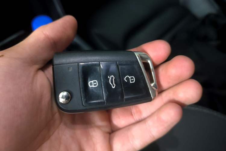 Used Volkswagen Teramont 2020 530 V6 Four-Wheel Drive Luxury Version China VI Standard Vehicle Key