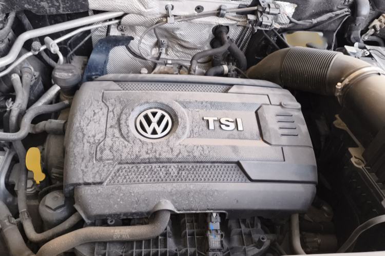 Used Volkswagen Teramont 2020 380TSI Four-Wheel Drive Luxury Version China VI Standard Engine Bay