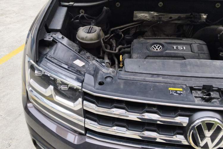 Used Volkswagen Teramont 2020 380TSI Four-Wheel Drive Luxury Version China VI Standard Engine Bay Right