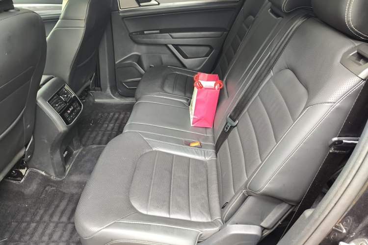 Used Volkswagen Teramont 2020 380TSI Four-Wheel Drive Luxury Version China VI Standard Left Rear Seat