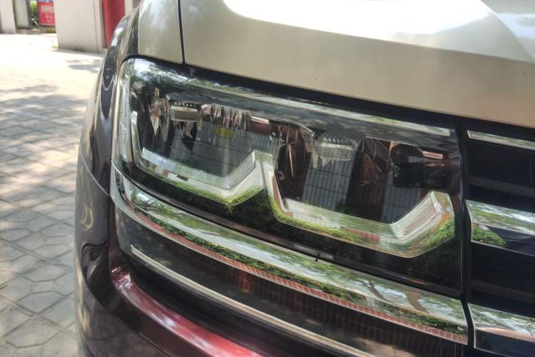Used Volkswagen Teramont 2020 380TSI Four-Wheel Drive Luxury Version China VI Standard Right Front Headlight