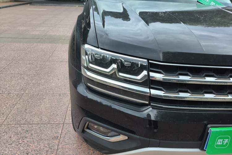 Used Volkswagen Teramont 2020 380TSI Four-Wheel Drive Luxury Version China VI Standard Right Front Headlight
