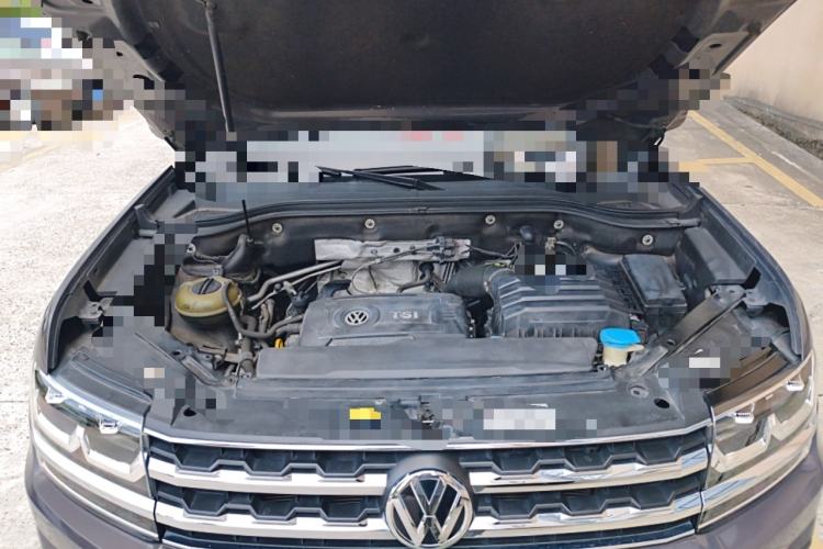 Used Volkswagen Teramont 2020 380TSI Four-Wheel Drive Luxury Version China VI Standard Engine Bay