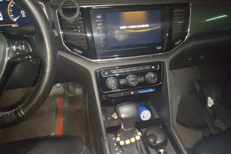 Used Volkswagen Teramont 2020 380TSI Four-Wheel Drive Luxury Version China VI Standard Audio And AC Panel