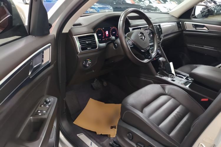Used Volkswagen Teramont 2020 330TSI Two-Wheel-Drive Luxury Edition China VI Standard Driver Seat