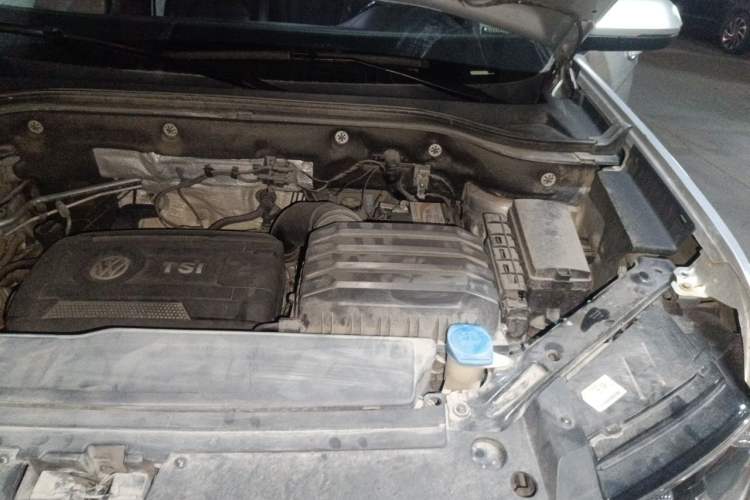 Used Volkswagen Teramont 2020 380TSI Four-Wheel Drive Luxury Version China VI Standard Engine Bay Left