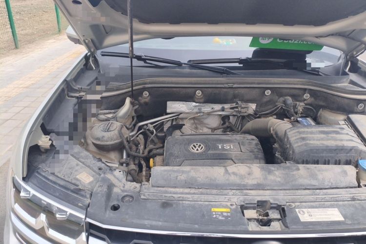 Used Volkswagen Teramont 2020 380TSI Four-Wheel Drive Luxury Version China VI Standard Engine Bay Right
