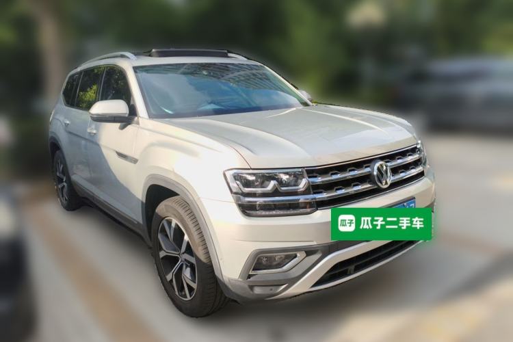 Used Volkswagen Teramont 2020 330TSI Two-Wheel-Drive Luxury Edition China VI Standard Front Right 45 Deg