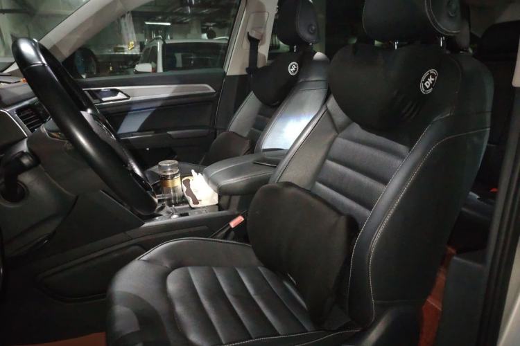 Used Volkswagen Teramont 2020 330TSI Two-Wheel-Drive Luxury Edition China VI Standard Left Front Seat