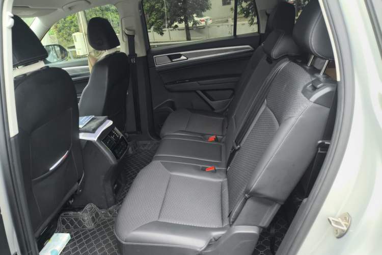 Used Volkswagen Teramont 2020 380TSI Four-Wheel Drive Comfort Edition China VI Standard Left Rear Seat