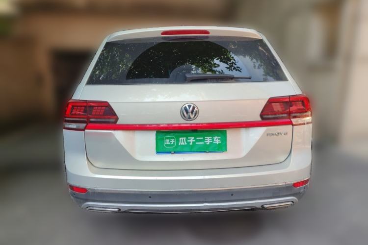 Used Volkswagen Teramont 2020 Revised Version 380TSI Four-Wheel Drive Luxury Edition Rear